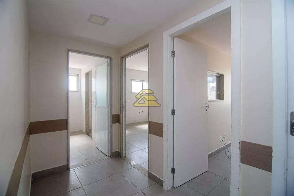 Sala-Conjunto, 960 m² - Foto 16