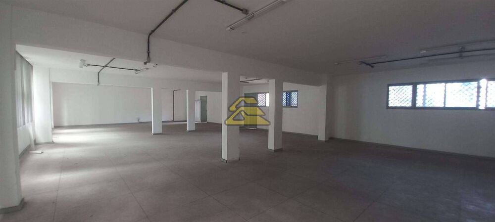 Sala-Conjunto, 555 m² - Foto 18