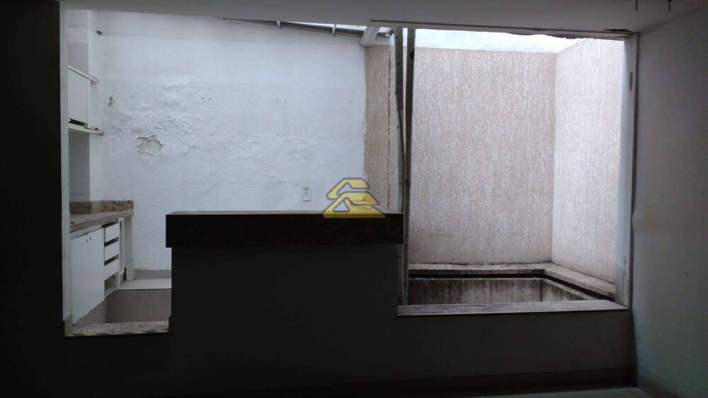 Sala-Conjunto, 1050 m² - Foto 19