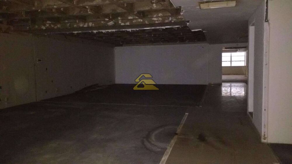 Sala-Conjunto, 1050 m² - Foto 15