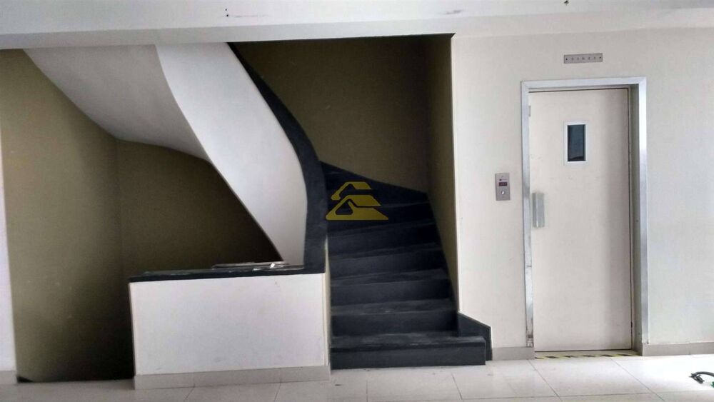 Sala-Conjunto, 1050 m² - Foto 20