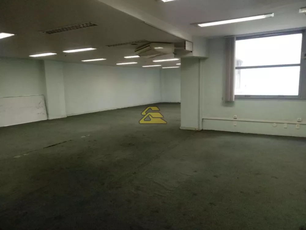 Sala-Conjunto, 597 m² - Foto 1