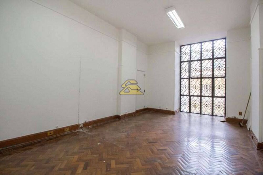 Sala-Conjunto, 240 m² - Foto 1