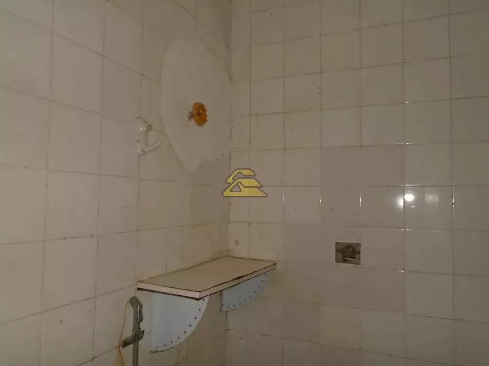 Sala-Conjunto, 350 m² - Foto 1