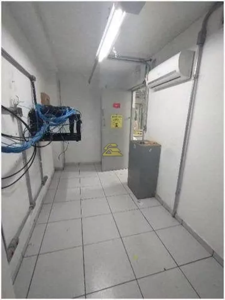 Loja-Salão, 588 m² - Foto 13