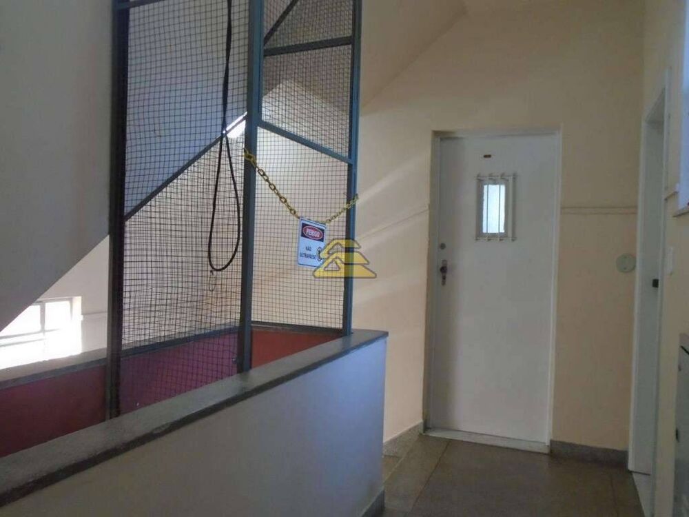 Apartamento para alugar com 2 quartos, 50m² - Foto 14
