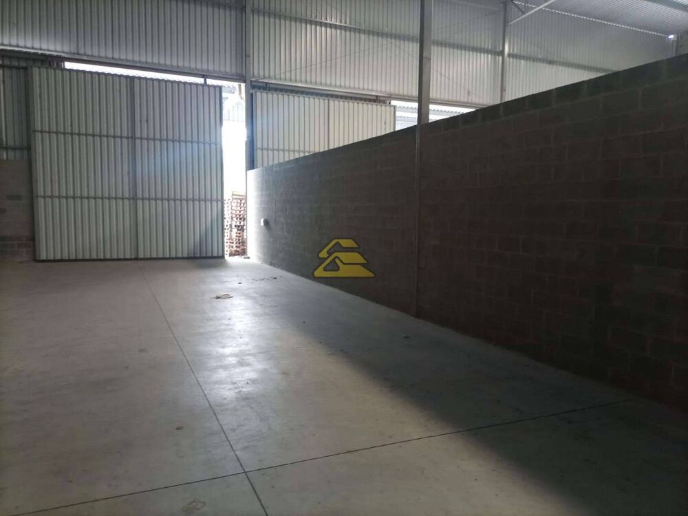 Depósito-Galpão-Armazém para alugar, 550m² - Foto 4