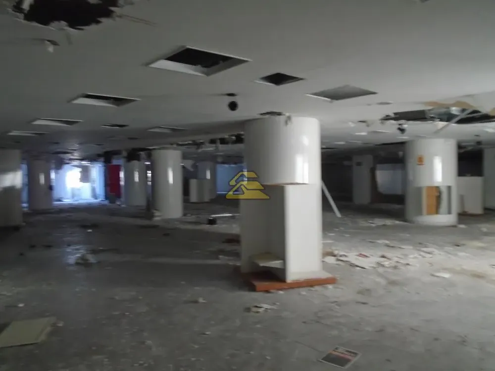 Loja-Salão, 2535 m² - Foto 2