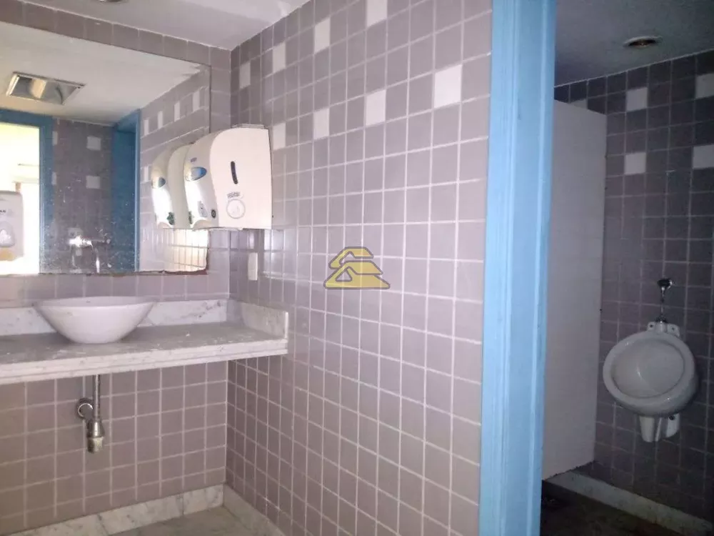 Sala-Conjunto, 678 m² - Foto 2