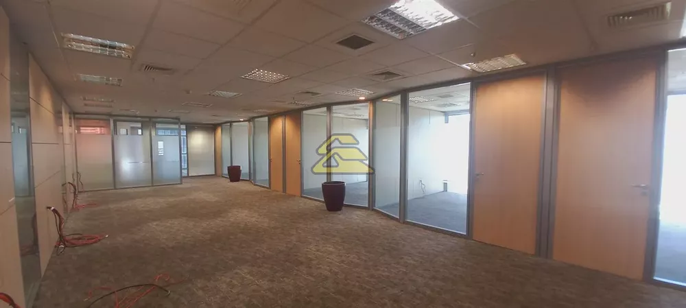 Sala-Conjunto, 1421 m² - Foto 14