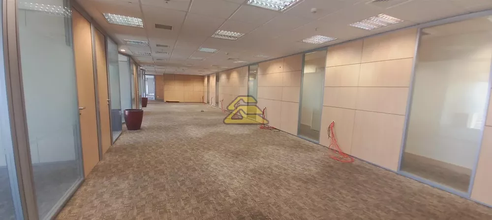 Sala-Conjunto, 1421 m² - Foto 17