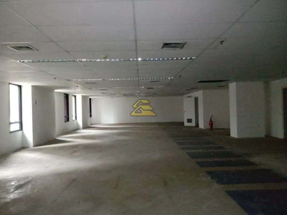 Conjunto Comercial-Sala para alugar, 268m² - Foto 1