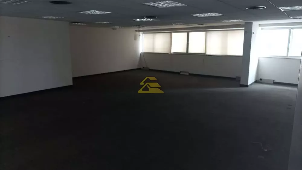 Sala-Conjunto, 946 m² - Foto 2