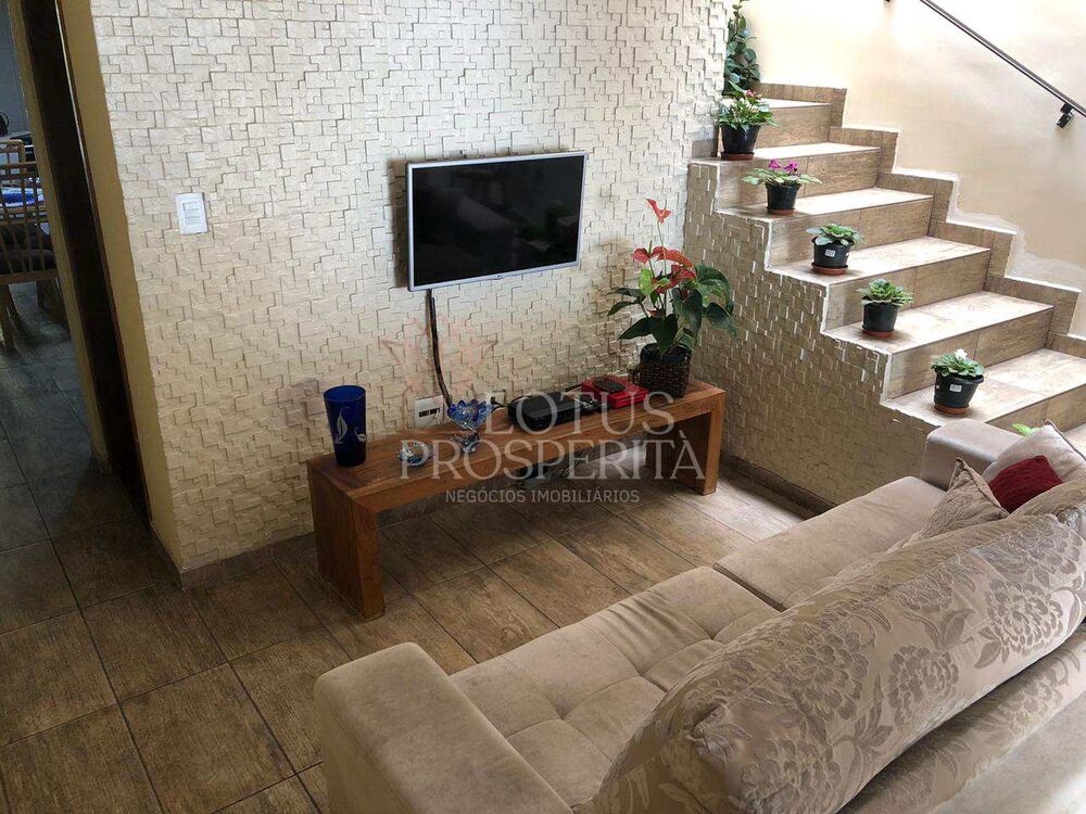 Sobrado, 4 quartos, 240 m² - Foto 6