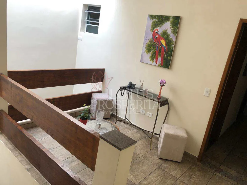 Sobrado, 4 quartos, 240 m² - Foto 2