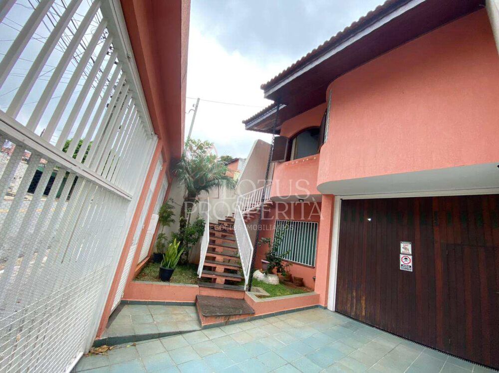 Sobrado, 4 quartos, 262 m² - Foto 1