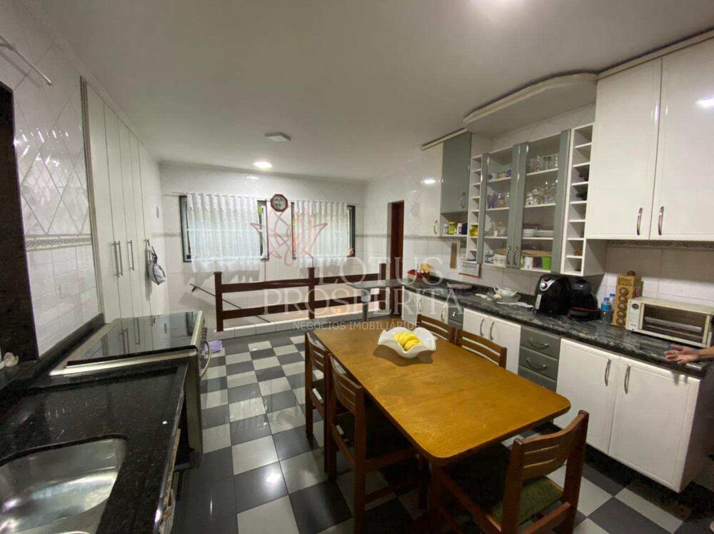 Sobrado, 4 quartos, 262 m² - Foto 5