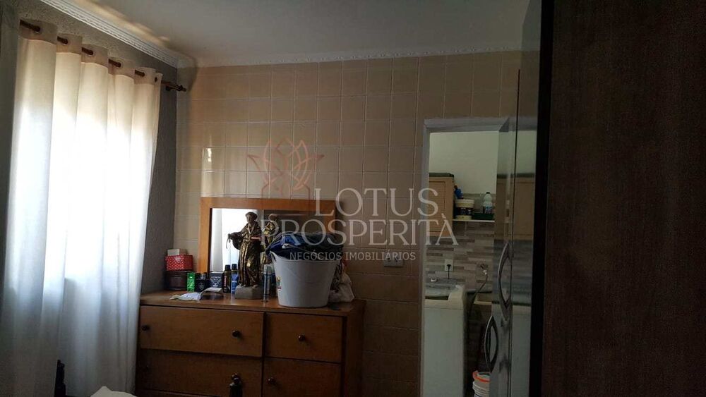 Sobrado, 4 quartos, 242 m² - Foto 1