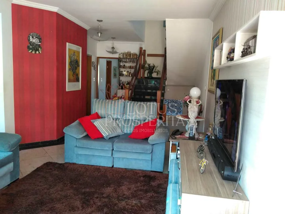 Sobrado, 3 quartos, 263 m² - Foto 2