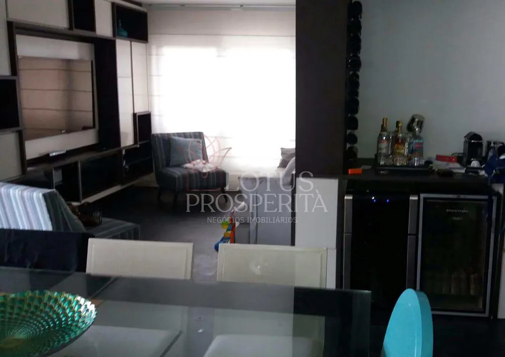 Apartamento, 3 quartos, 140 m² - Foto 2