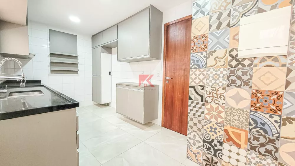 Casa de Condomínio à venda com 4 quartos, 203m² - Foto 7