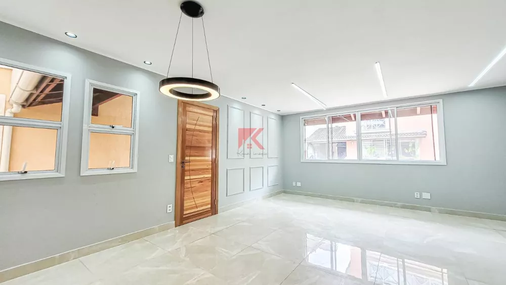 Casa de Condomínio à venda com 4 quartos, 203m² - Foto 4