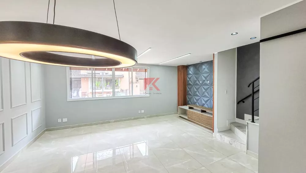 Casa de Condomínio à venda com 4 quartos, 203m² - Foto 5