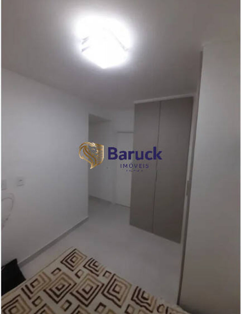 Apartamento à venda com 2 quartos, 62m² - Foto 4
