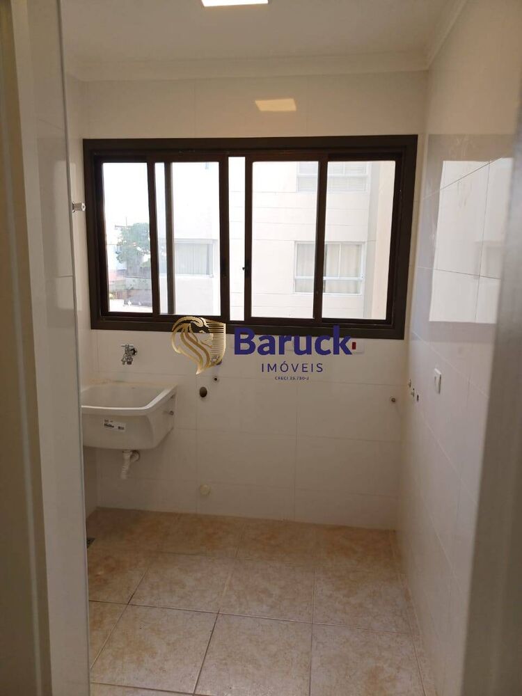 Apartamento para alugar com 4 quartos, 96m² - Foto 15