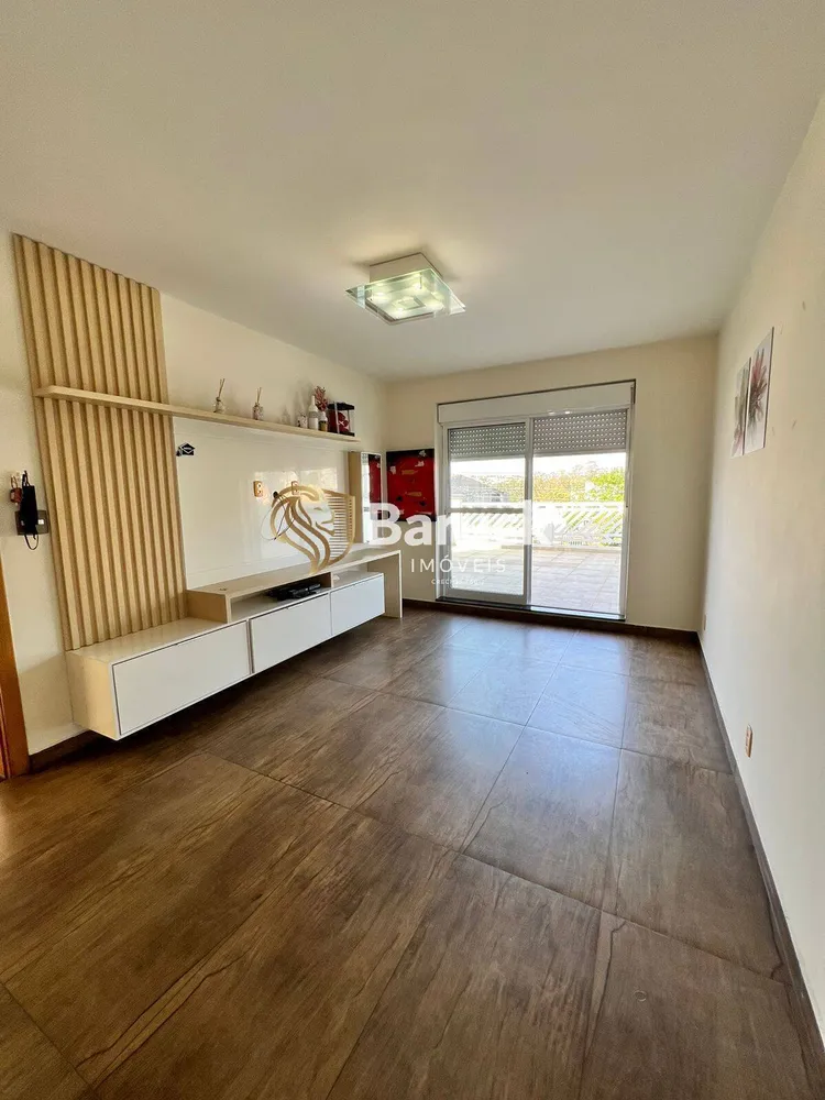 Sobrado, 3 quartos, 240 m² - Foto 2