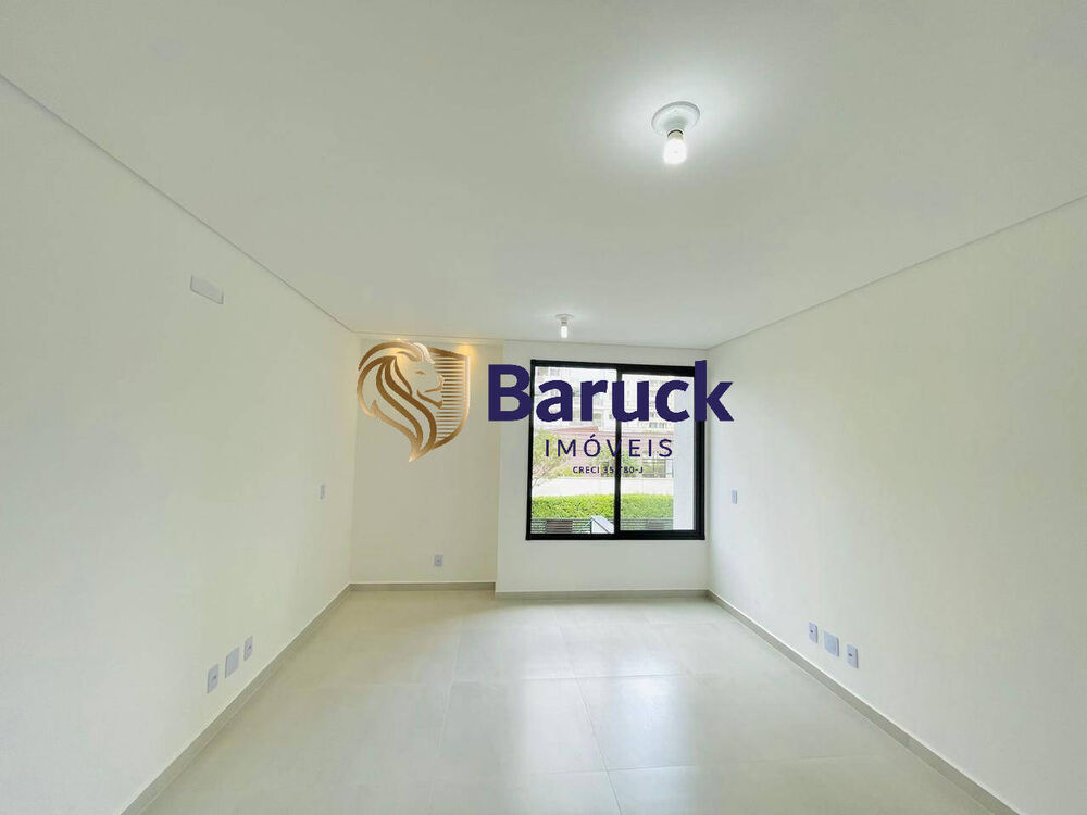 Sobrado à venda com 4 quartos, 170m² - Foto 2