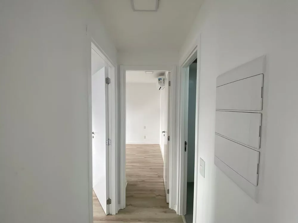 Apartamento à venda com 2 quartos, 80m² - Foto 1