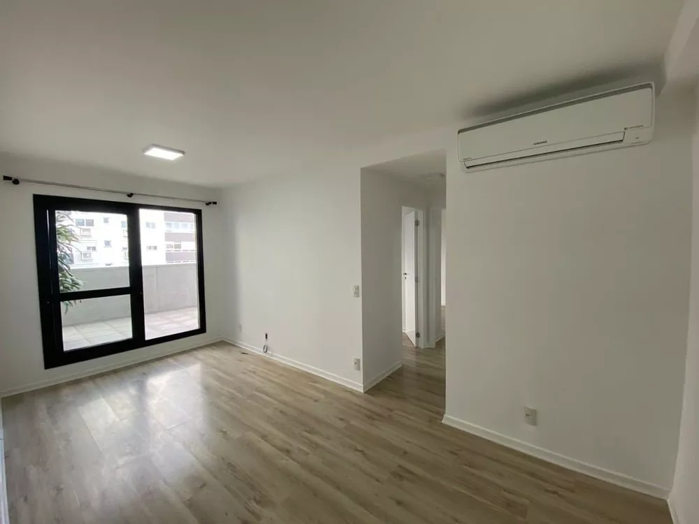 Apartamento à venda com 2 quartos, 80m² - Foto 3