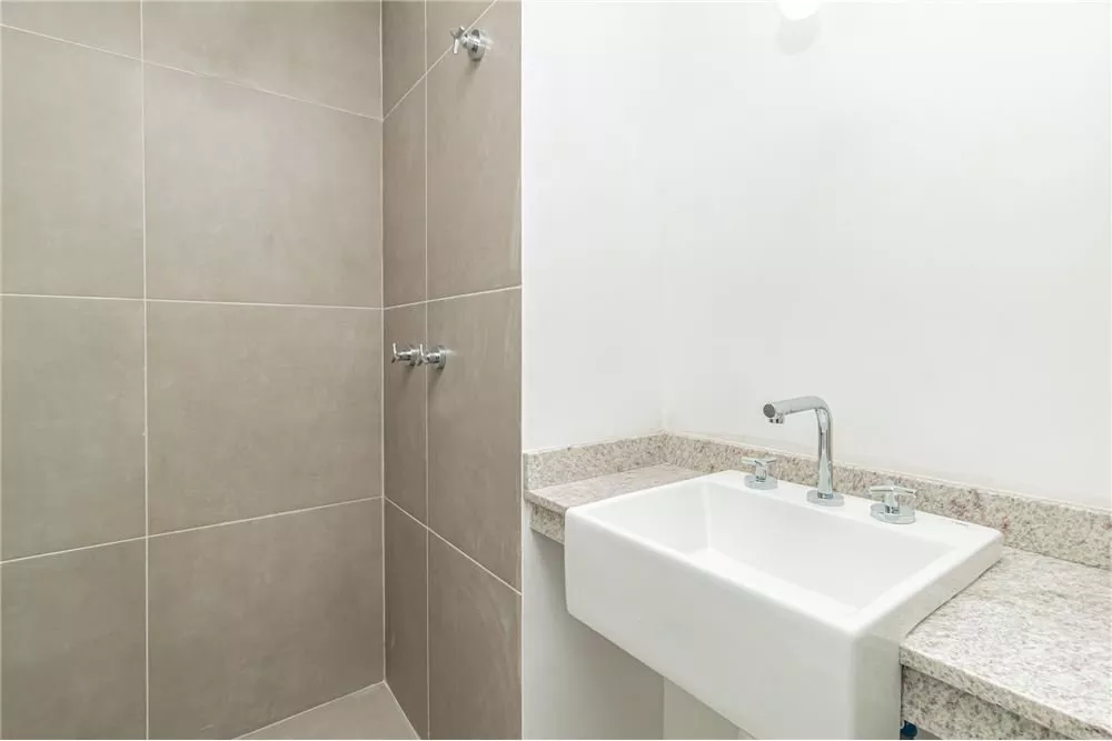 Apartamento à venda com 2 quartos, 61m² - Foto 6