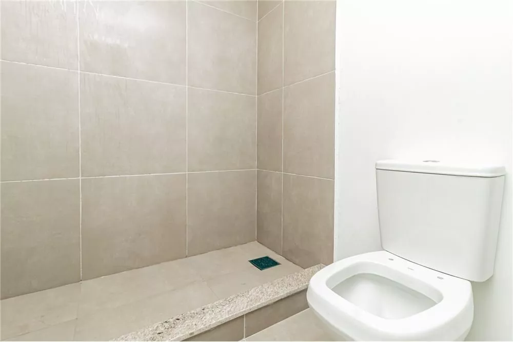 Apartamento à venda com 2 quartos, 61m² - Foto 17