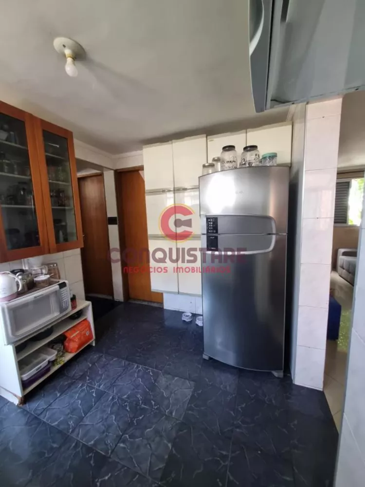 Apartamento à venda com 2 quartos, 56m² - Foto 1