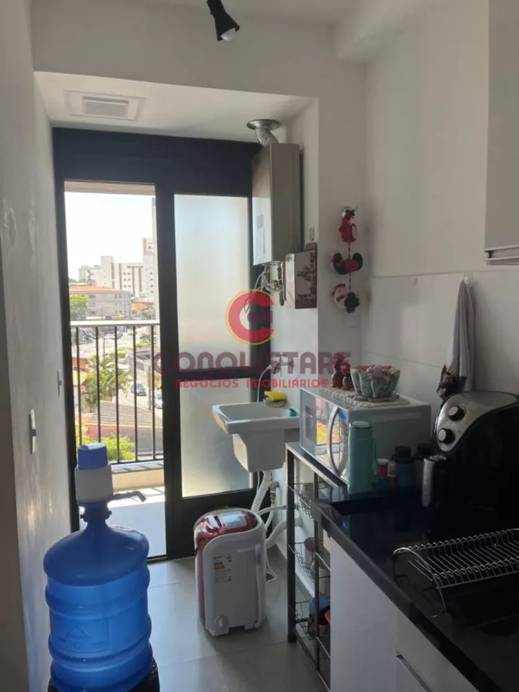 Apartamento à venda com 1 quarto, 32m² - Foto 2