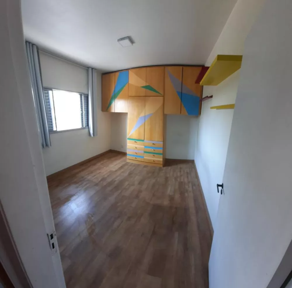 Apartamento à venda com 2 quartos, 100m² - Foto 3