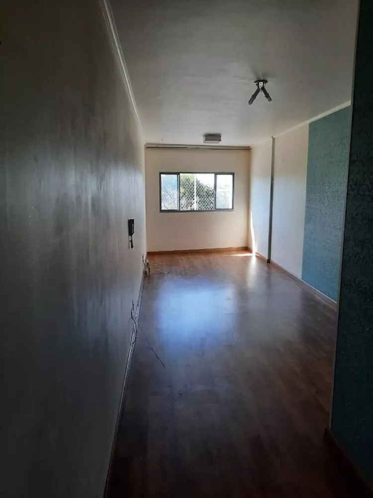 Apartamento à venda com 2 quartos, 100m² - Foto 2