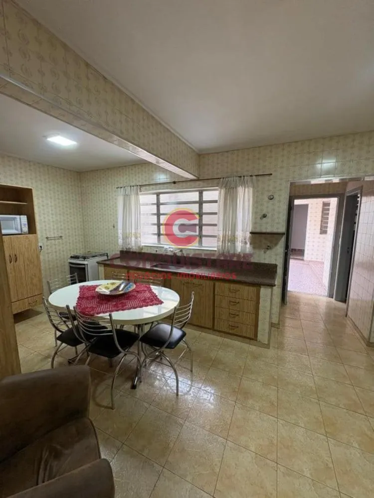 Casa, 4 quartos, 243 m² - Foto 4