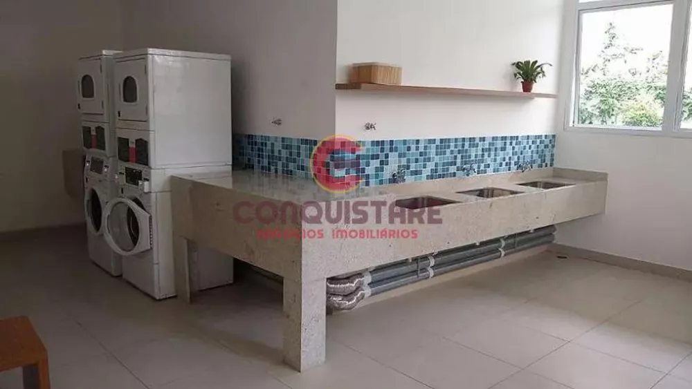 Apartamento para alugar com 1 quarto, 42m² - Foto 1