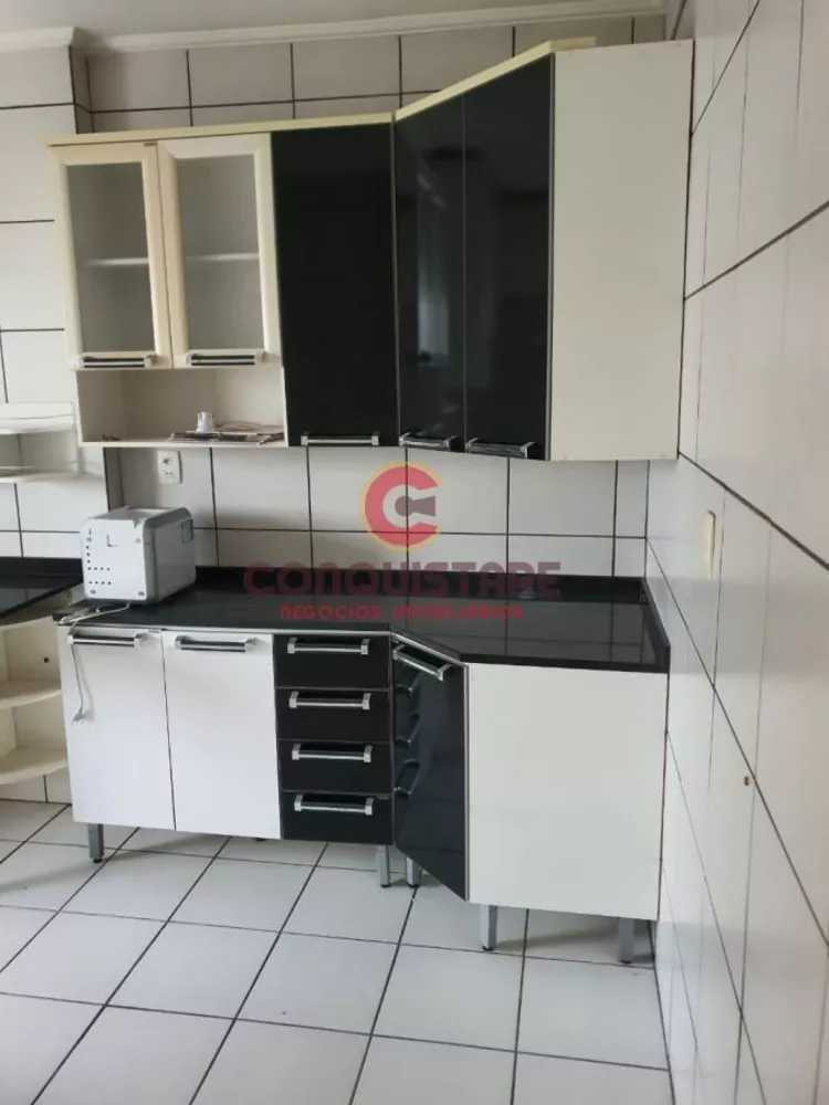 Apartamento para alugar com 3 quartos, 106m² - Foto 8