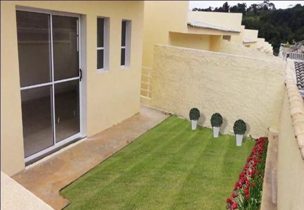 Casa à venda com 3 quartos, 110m² - Foto 2