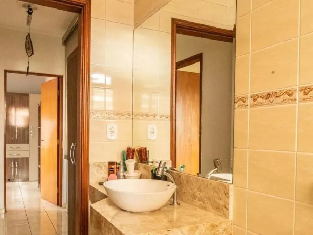Casa, 6 quartos, 278 m² - Foto 10
