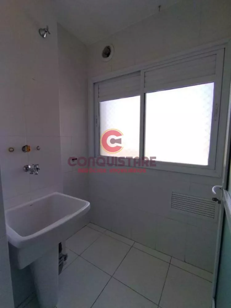 Apartamento à venda com 2 quartos, 63m² - Foto 2