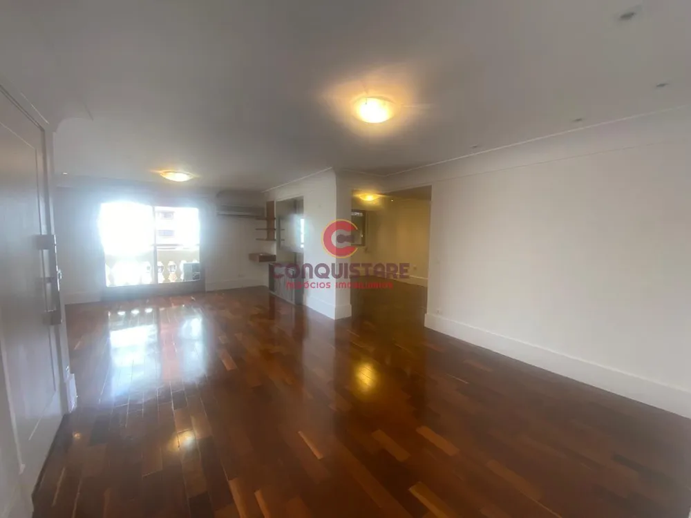 Apartamento, 3 quartos, 140 m² - Foto 1