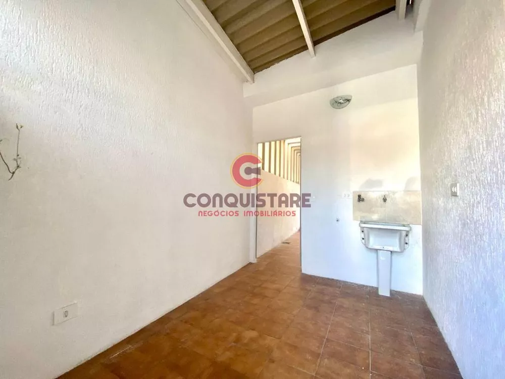 Sobrado à venda com 2 quartos, 190m² - Foto 6