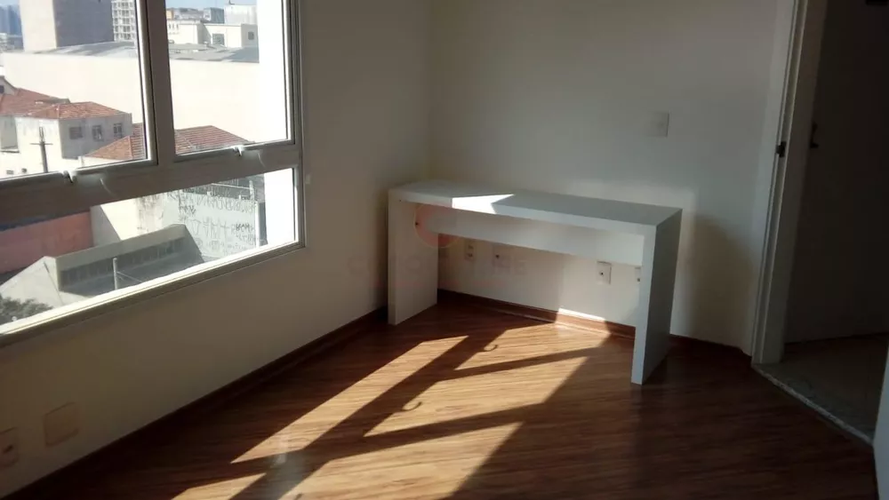 Apartamento à venda com 1 quarto, 44m² - Foto 2