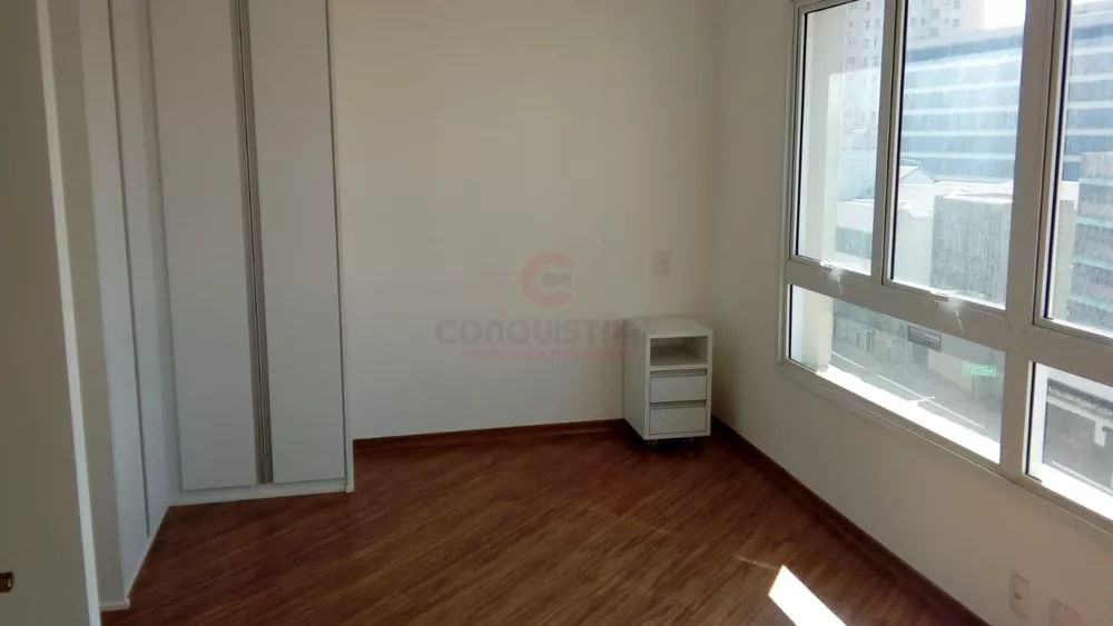 Apartamento à venda com 1 quarto, 44m² - Foto 1