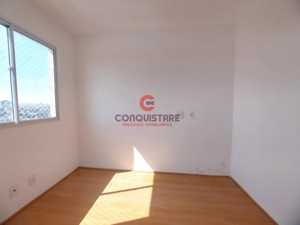 Apartamento à venda com 2 quartos, 38m² - Foto 4